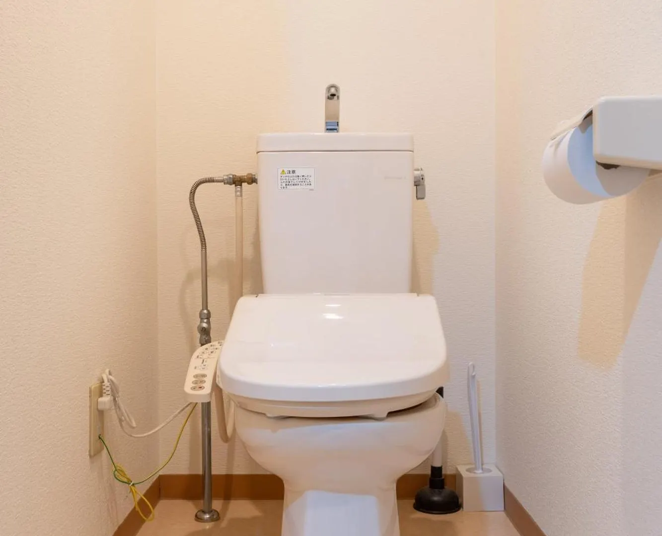コンフィデンスロン602 Apartment Osaka