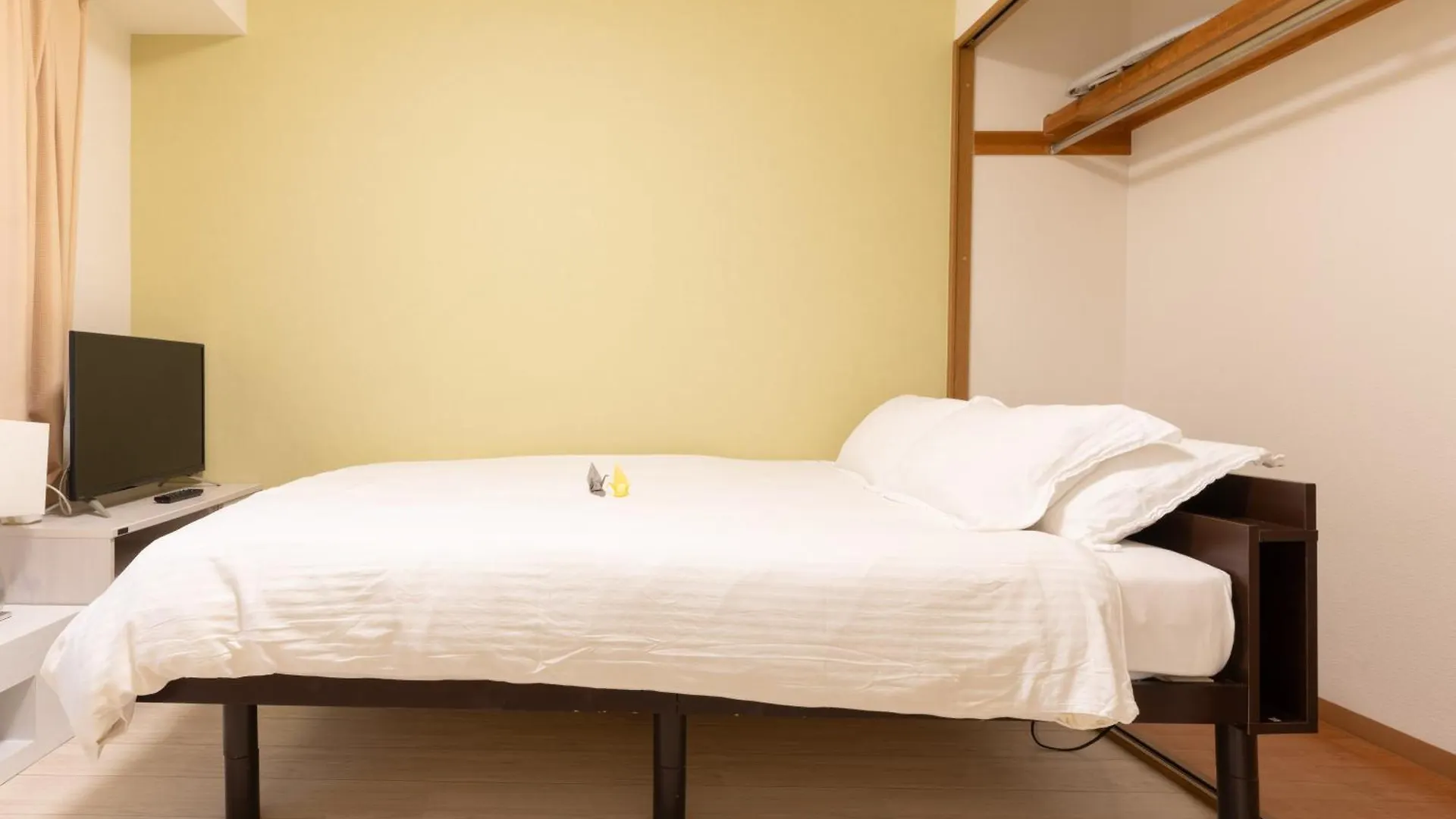 コンフィデンスロン602 Apartment Osaka 0*,  Japan