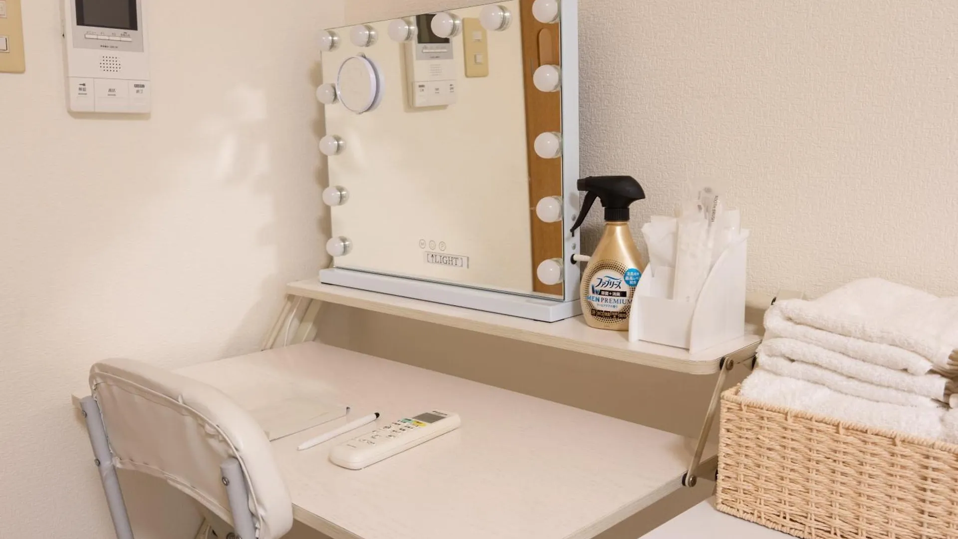 コンフィデンスロン602 Apartment Osaka Japan