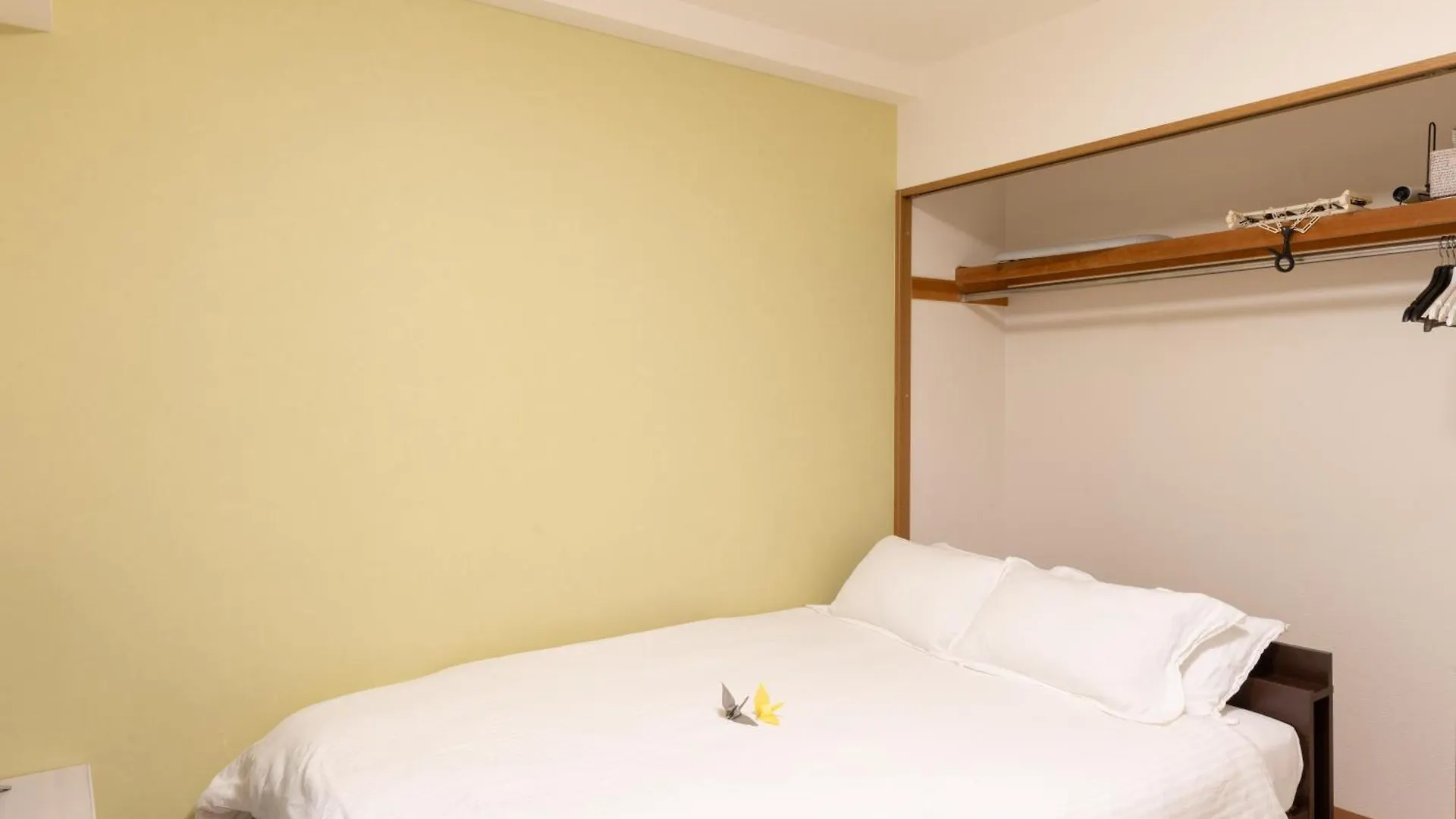 コンフィデンスロン602 Apartment Osaka Japan