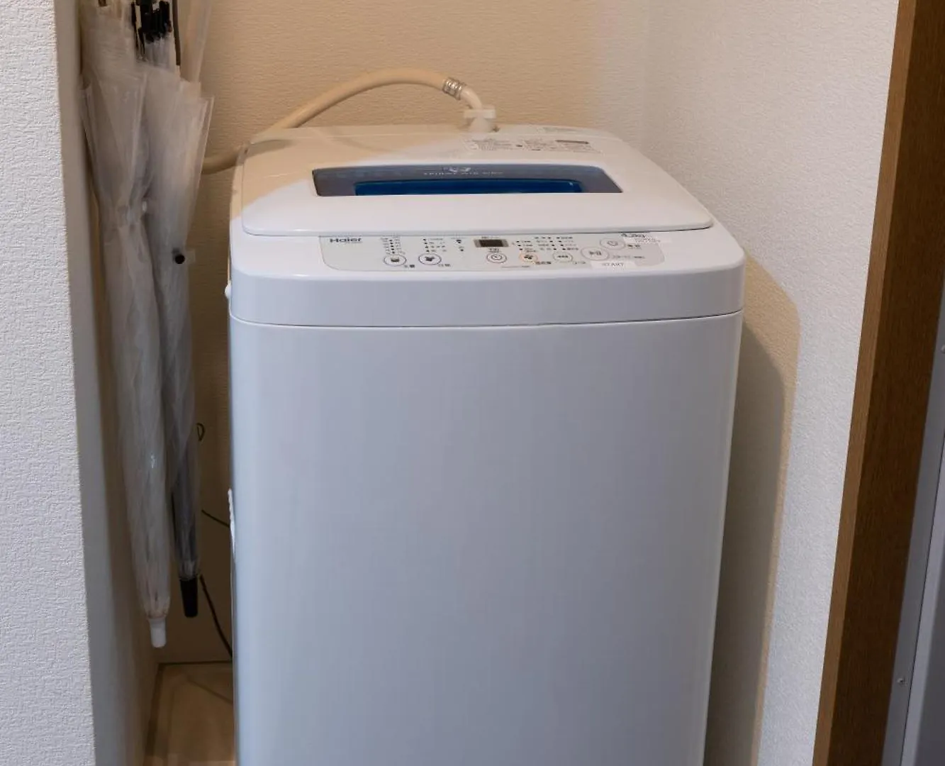 コンフィデンスロン602 Apartment Osaka